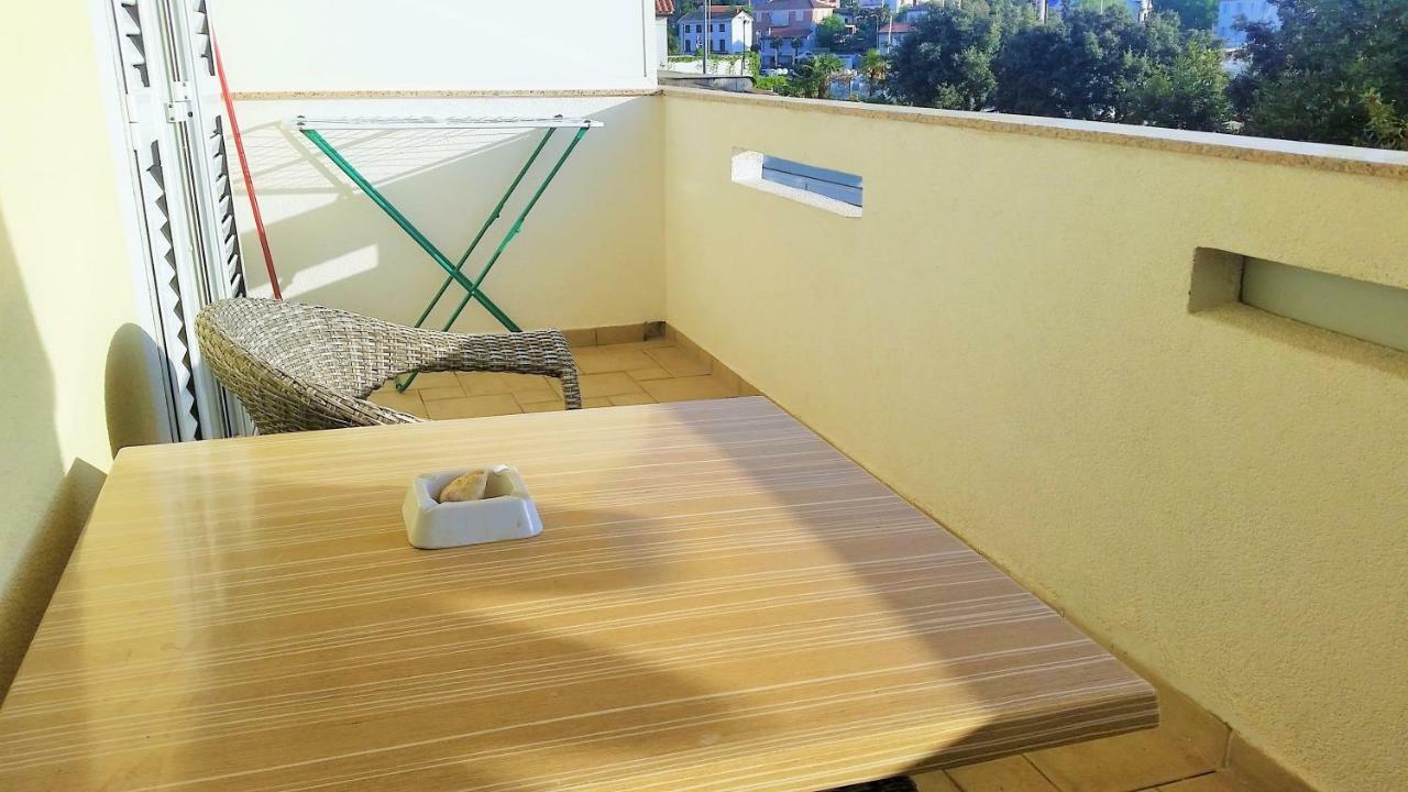 Obala Apartment & Studios Malinska Dış mekan fotoğraf