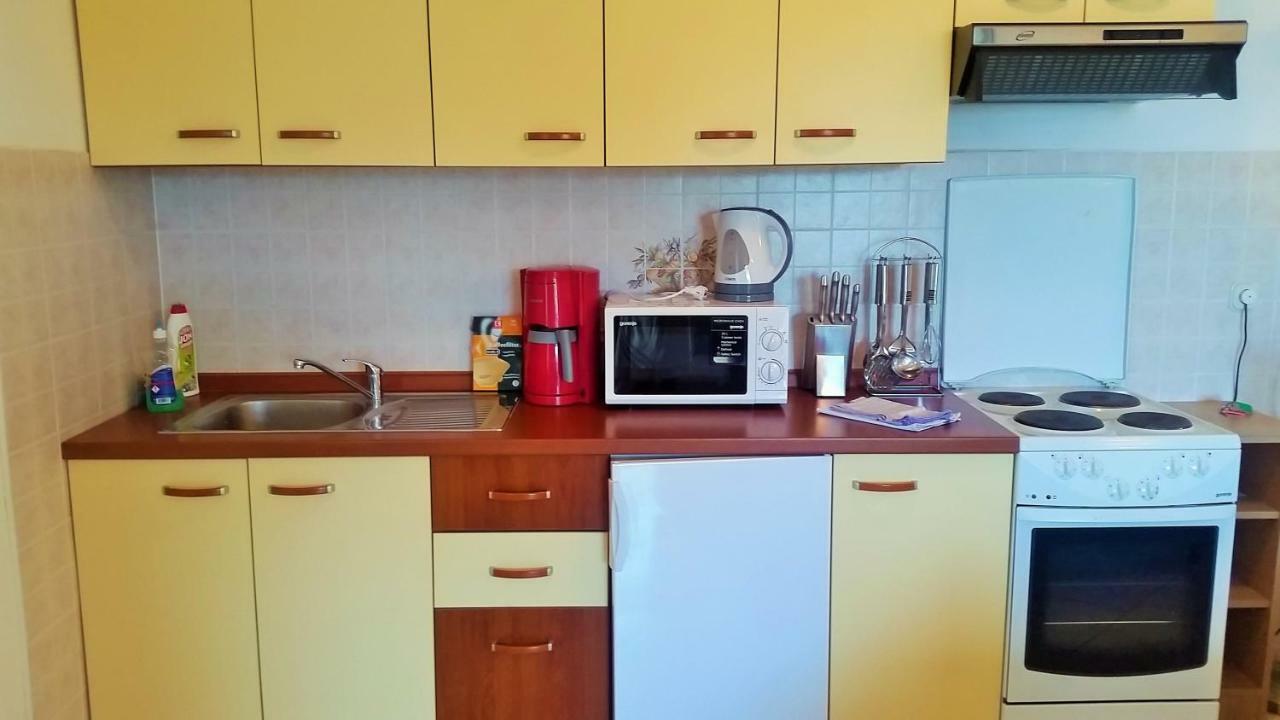 Obala Apartment & Studios Malinska Dış mekan fotoğraf